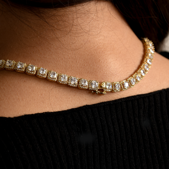 Clustered Tennis Necklace in Yellow Gold