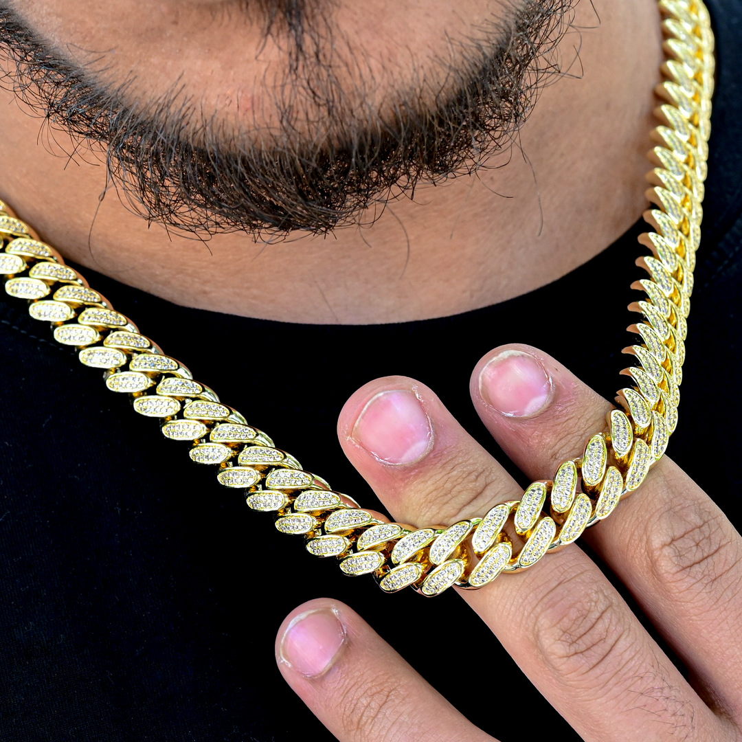 Diamond Miami Cuban Link Choker (14mm) in Yellow Gold