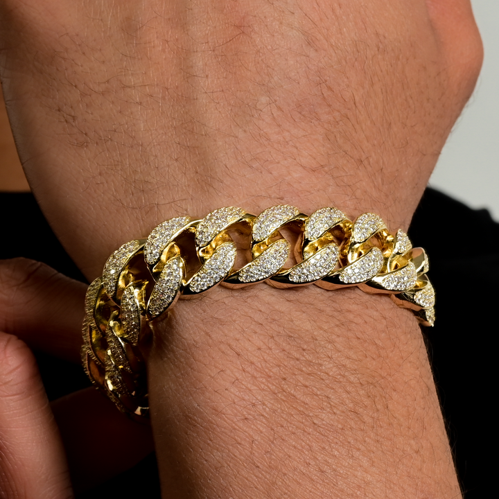 Diamond Miami Cuban Bracelet (19mm) in Yellow Gold
