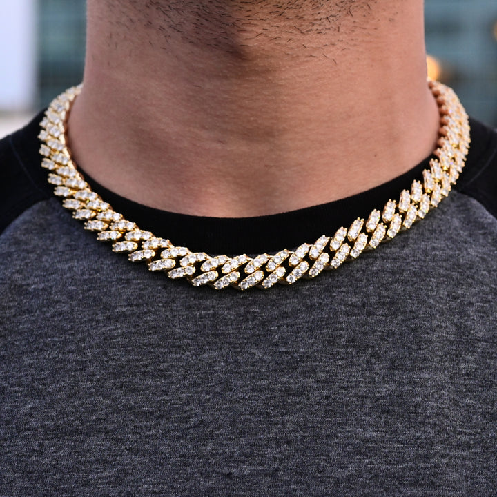 bussdown Diamond Cuban Chain (12mm) in Yellow Gold