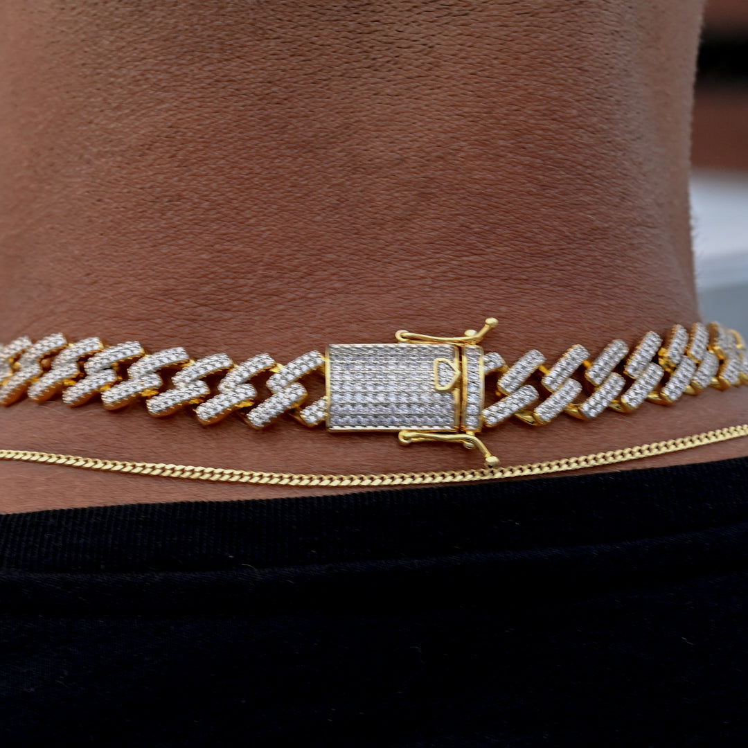 Diamond Prong Link Necklace (10mm) in Yellow Gold