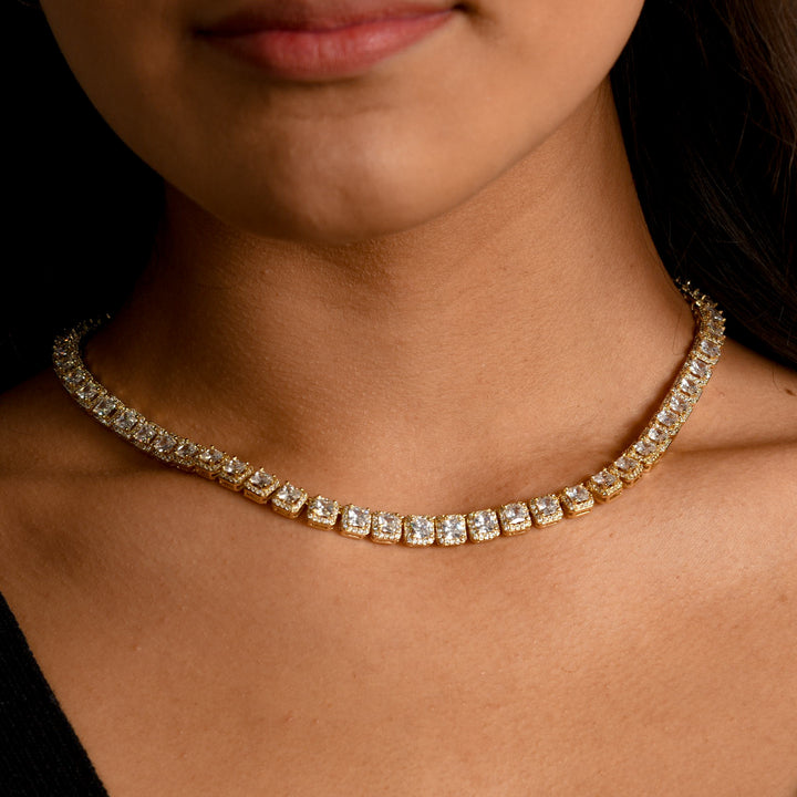 Clustered Tennis Necklace in Yellow Gold